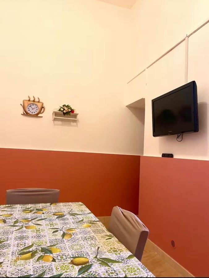 Appartamento House 55 Catania Esterno foto